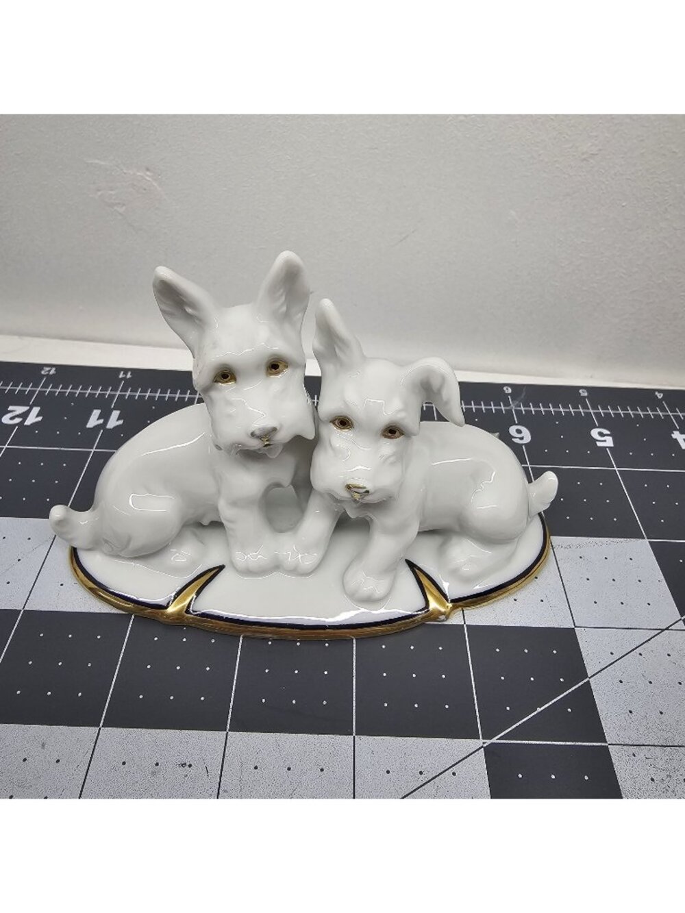 MCM White Ceramic Scottish Terrier Westie Double Dog Figurine Gold Trim Vintage